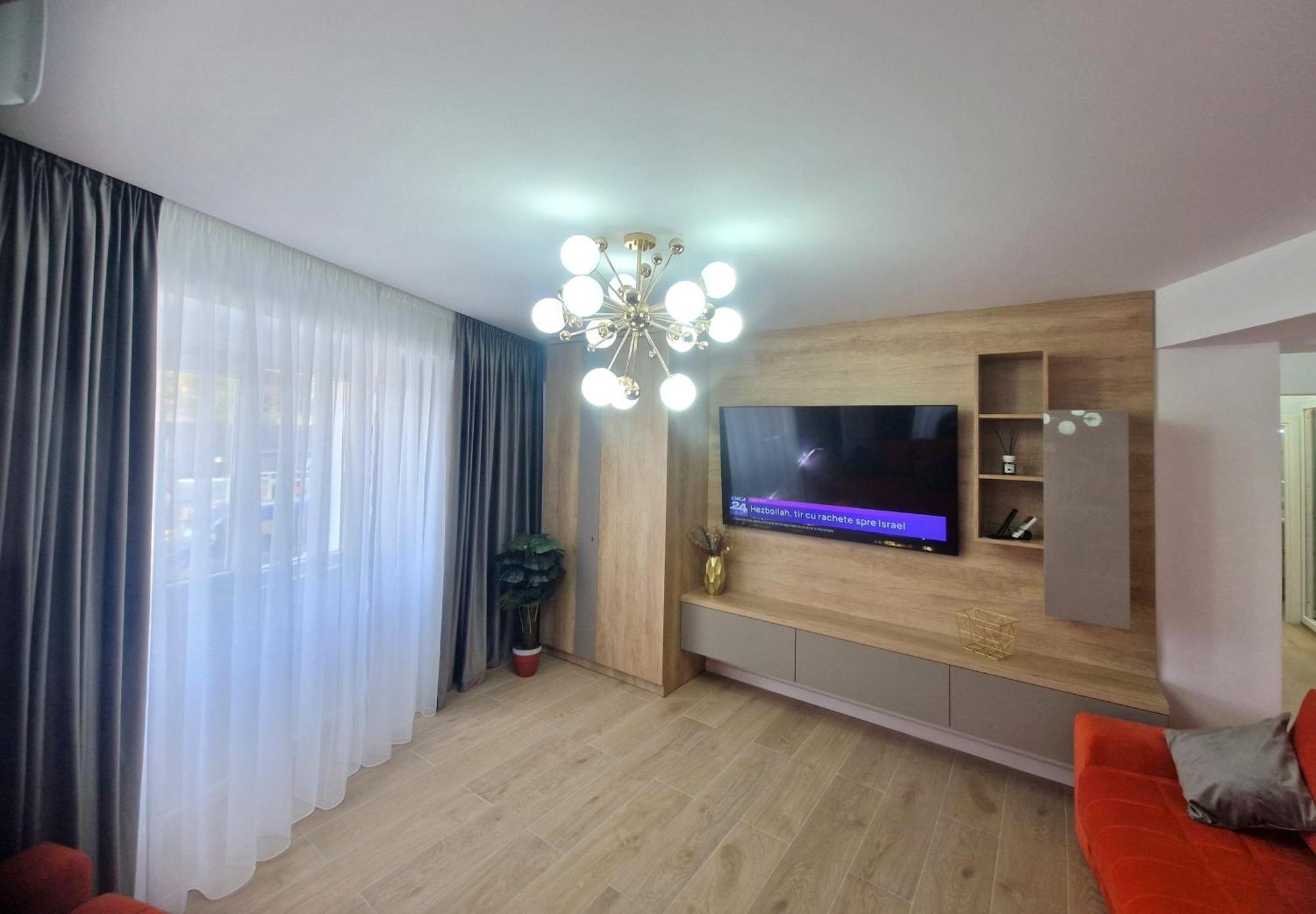 Ultracentral Luxury Apartament Curtea de Argeş Екстериор снимка