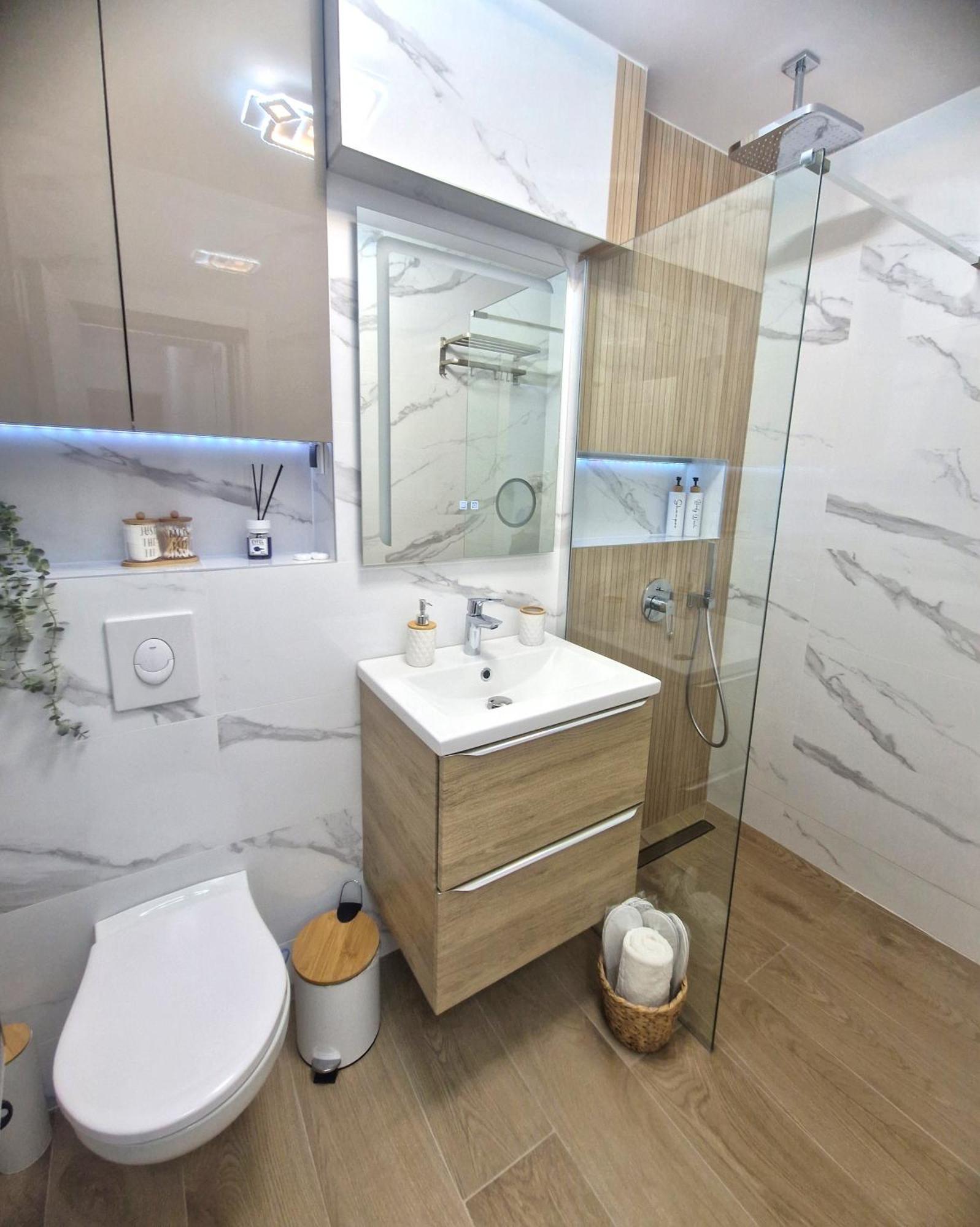 Ultracentral Luxury Apartament Curtea de Argeş Екстериор снимка
